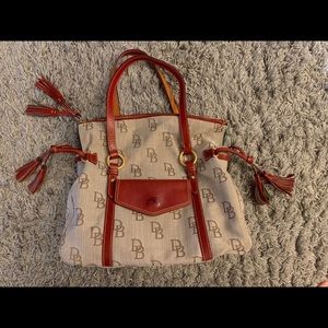 Dooney & Bourke purse